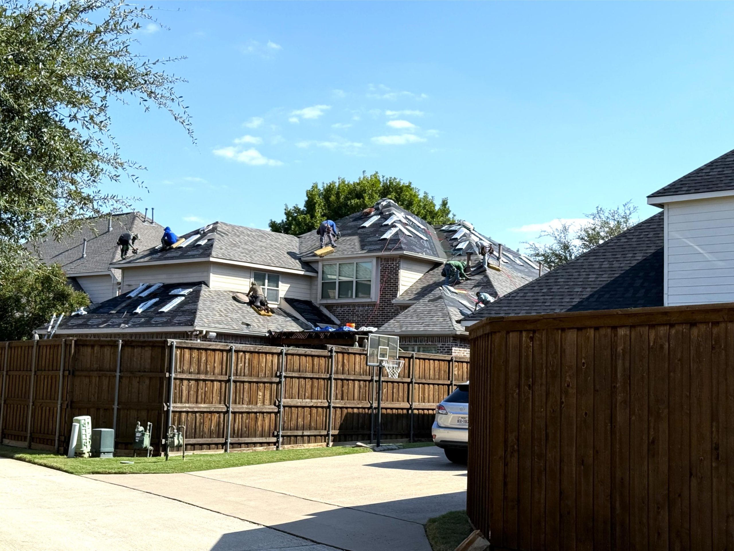 Fence Repair and Maintenance Tips